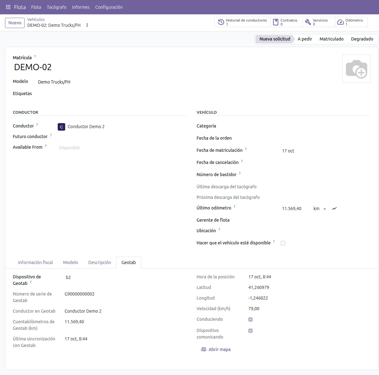 Ficha de un camión en Odoo con la pestaña Geotab: dispositivo, conductor, cuentakilómetros, hora de la posición, latitud, longitud y velocidad